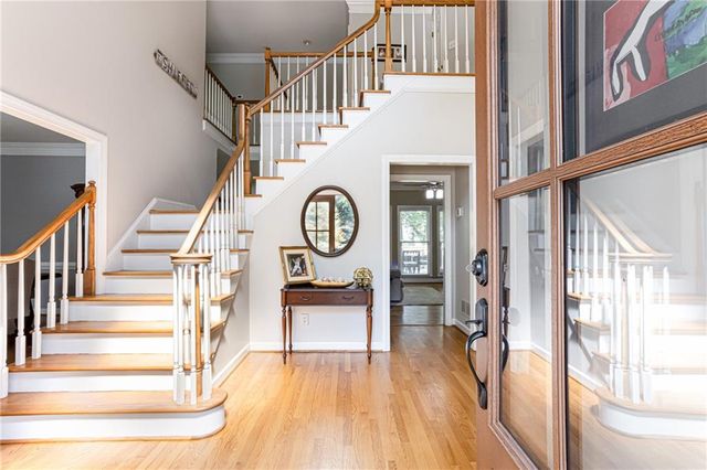 450 Holly Stream Trail, Roswell, GA 30075
