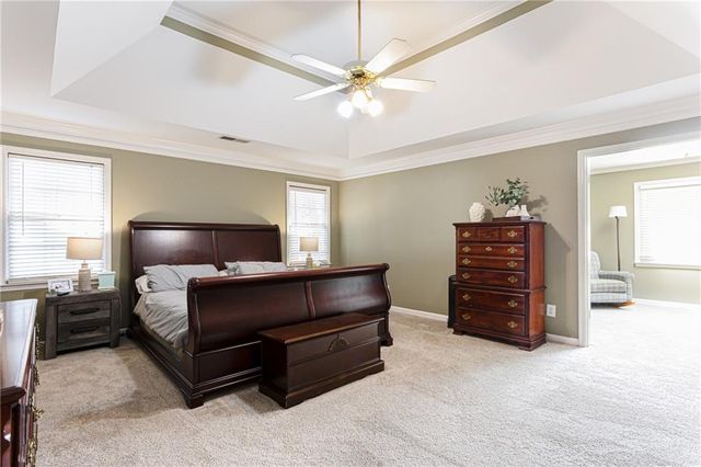 450 Holly Stream Trail, Roswell, GA 30075
