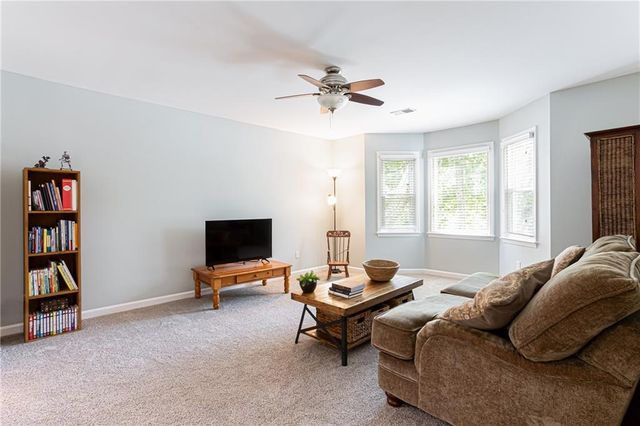 450 Holly Stream Trail, Roswell, GA 30075