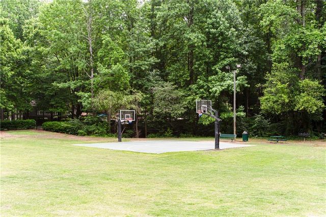 450 Holly Stream Trail, Roswell, GA 30075