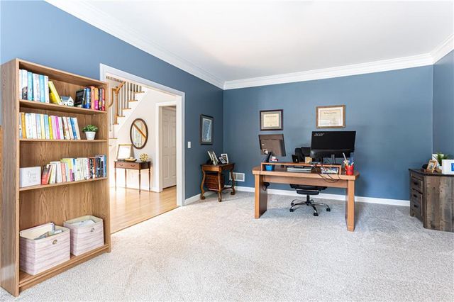 450 Holly Stream Trail, Roswell, GA 30075