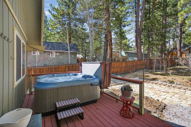 10220 Columbine Road, Truckee, CA 96161