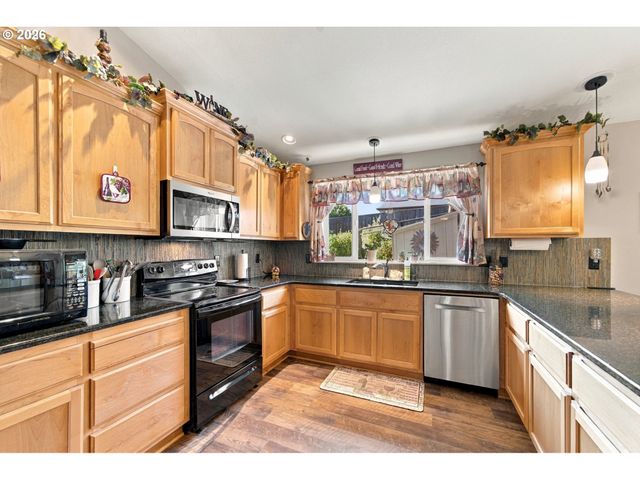 2105 N M Ct, Washougal, WA 98671