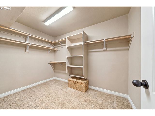 2105 N M Ct, Washougal, WA 98671