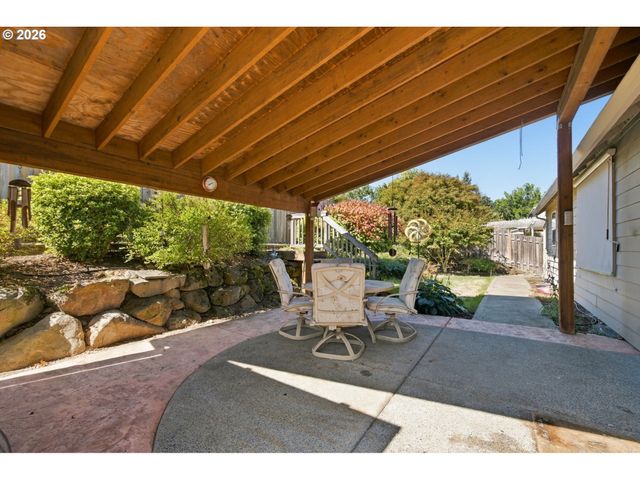 2105 N M Ct, Washougal, WA 98671