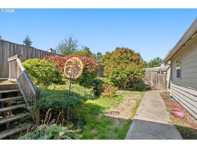 2105 N M Ct, Washougal, WA 98671