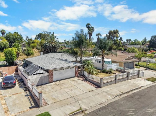 25312 Costeau, Laguna Hills, CA 92653