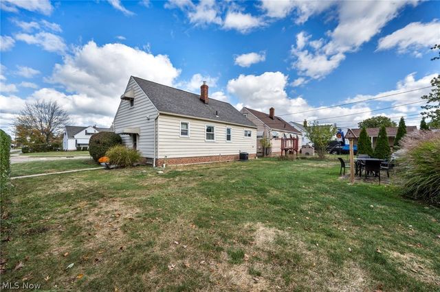 30002 Barjode Road, Willowick, OH 44095