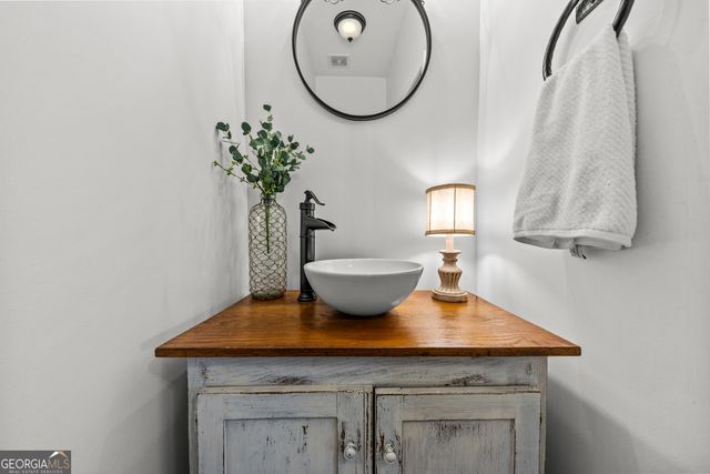 9980 Nowhere Road, Hull, GA 30646