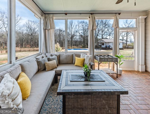 9980 Nowhere Road, Hull, GA 30646