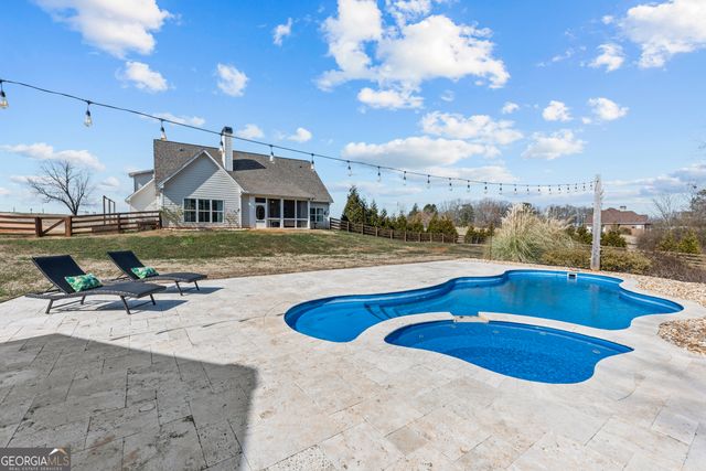 9980 Nowhere Road, Hull, GA 30646