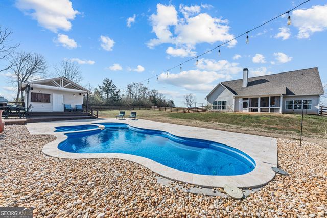 9980 Nowhere Road, Hull, GA 30646