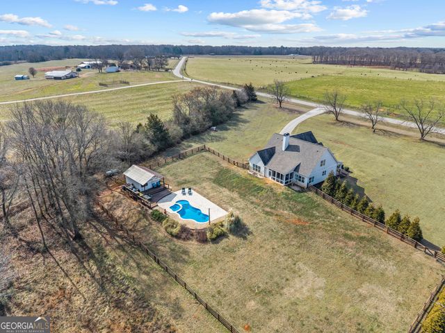 9980 Nowhere Road, Hull, GA 30646