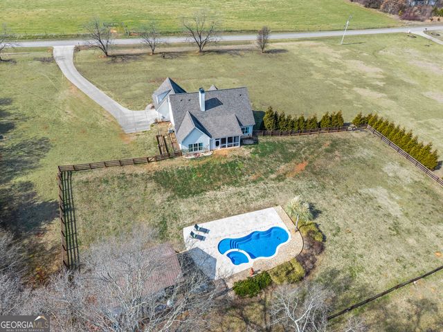 9980 Nowhere Road, Hull, GA 30646