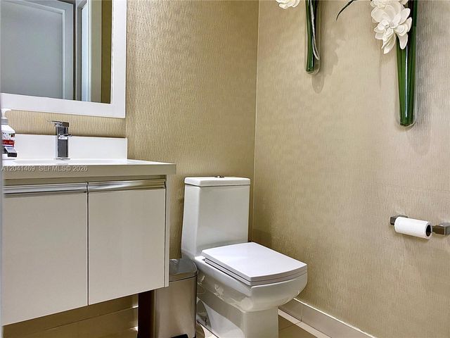 6306 NW 104th Path, Doral, FL 33178