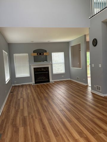 2250 STOUGHTON Drive 2250, Aurora, IL 60502