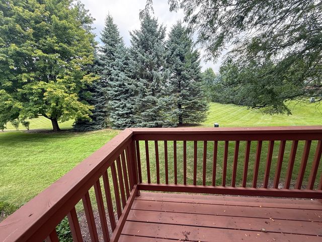 2250 STOUGHTON Drive 2250, Aurora, IL 60502
