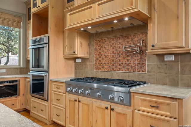 443 MENGER SPGS, Boerne, TX 78006
