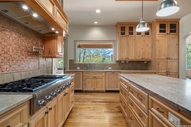 443 MENGER SPGS, Boerne, TX 78006