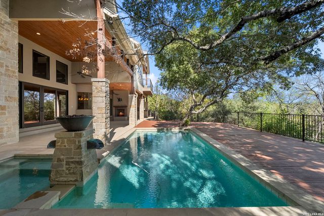443 MENGER SPGS, Boerne, TX 78006