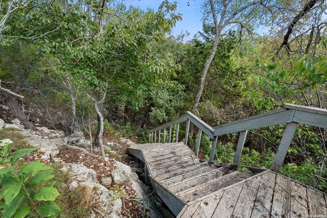 443 MENGER SPGS, Boerne, TX 78006