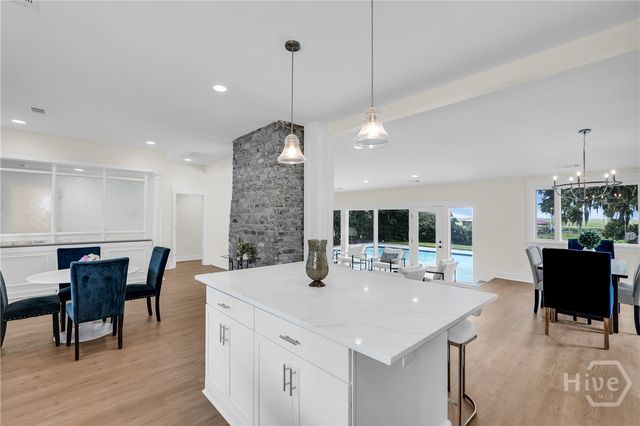 29 Penrose Drive, Savannah, GA 31410