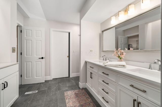 4187 Rings Road, Dublin, OH 43017