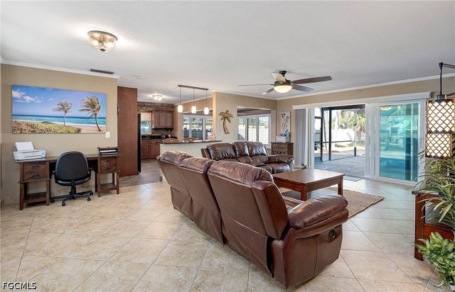 171 SW 51st TER, Cape Coral, FL 33914