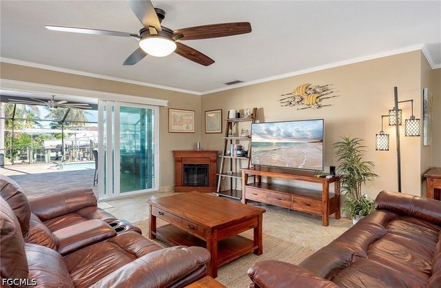 171 SW 51st TER, Cape Coral, FL 33914