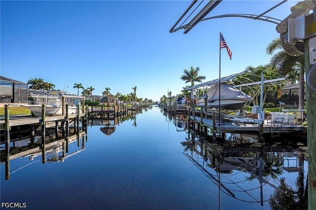 171 SW 51st TER, Cape Coral, FL 33914