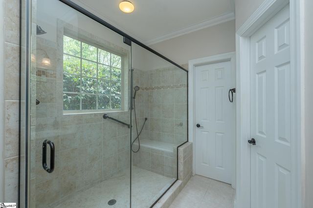 208 Glen Meadows Drive, Simpsonville, SC 29680