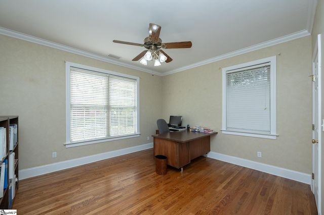 208 Glen Meadows Drive, Simpsonville, SC 29680