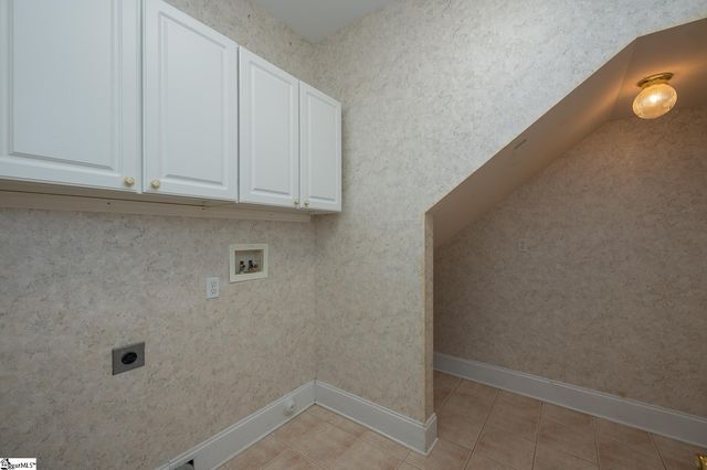 208 Glen Meadows Drive, Simpsonville, SC 29680