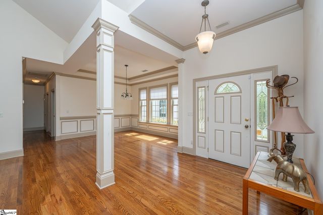 208 Glen Meadows Drive, Simpsonville, SC 29680