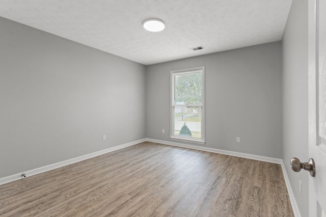 131 Hawthorne Drive, Georgetown, KY 40324