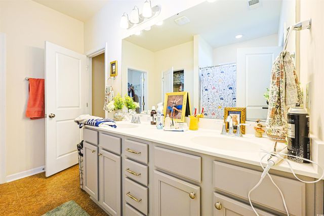 696 Tattlesbury Dr., Conway, SC 29526