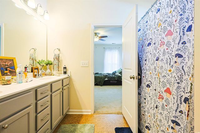 696 Tattlesbury Dr., Conway, SC 29526