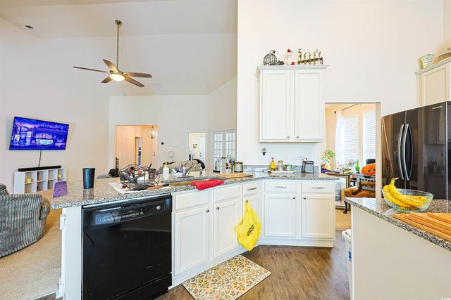 696 Tattlesbury Dr., Conway, SC 29526