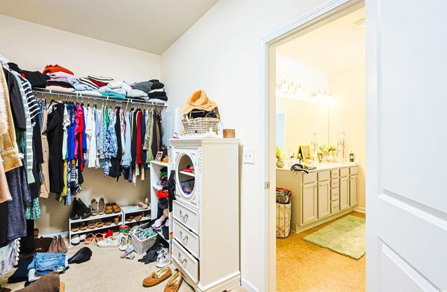 696 Tattlesbury Dr., Conway, SC 29526