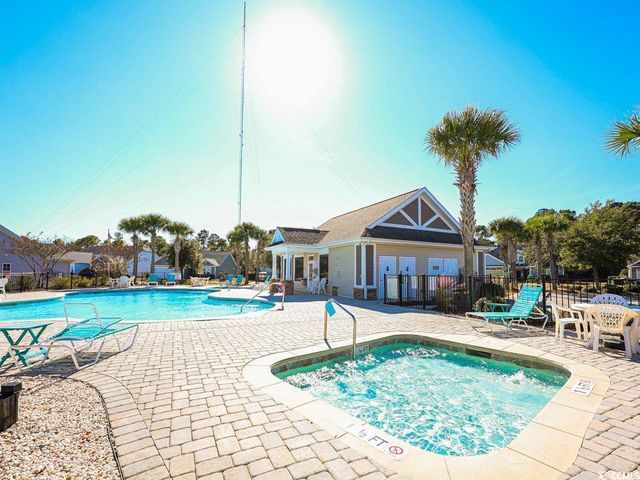 696 Tattlesbury Dr., Conway, SC 29526