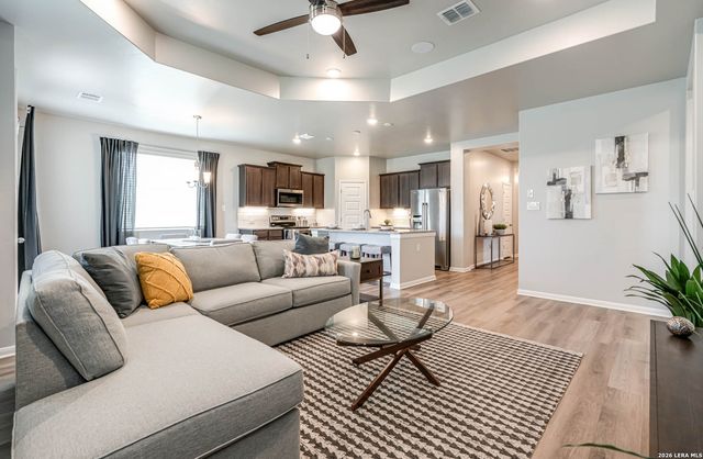 3816 DONALD DR, Seguin, TX 78155