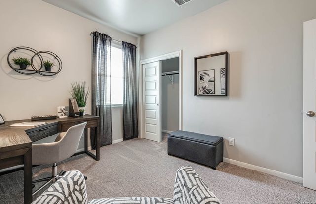 3816 DONALD DR, Seguin, TX 78155