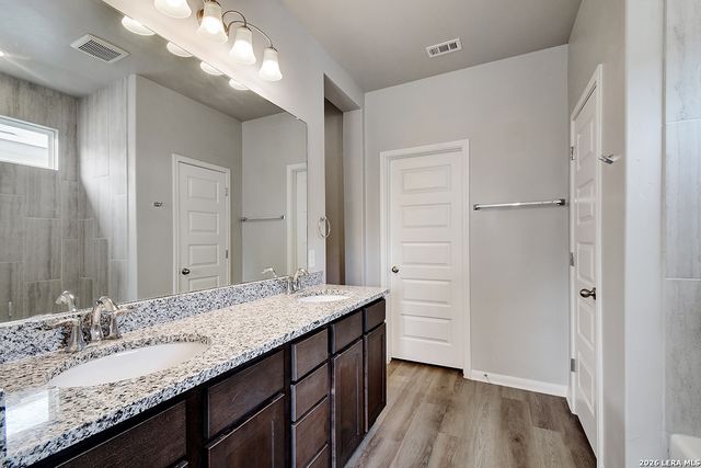 3816 DONALD DR, Seguin, TX 78155