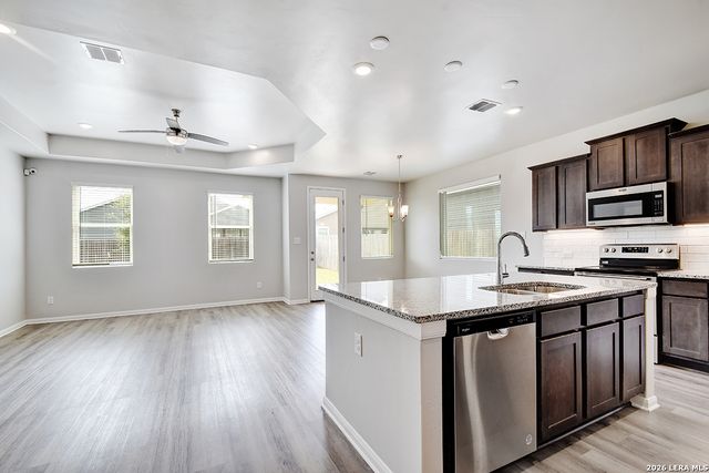 3816 DONALD DR, Seguin, TX 78155