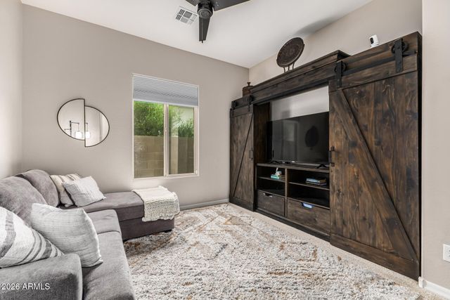 3840 E WISTERIA Drive, Chandler, AZ 85286