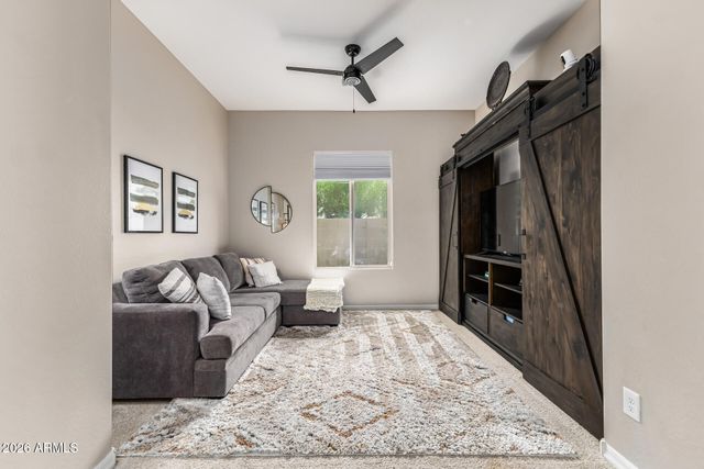 3840 E WISTERIA Drive, Chandler, AZ 85286