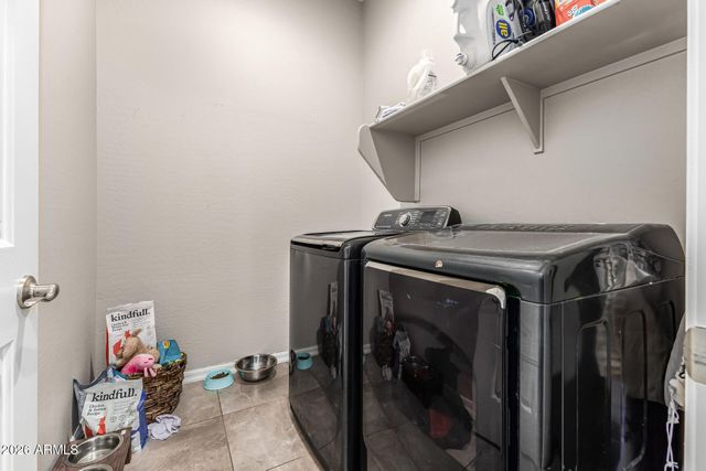 3840 E WISTERIA Drive, Chandler, AZ 85286