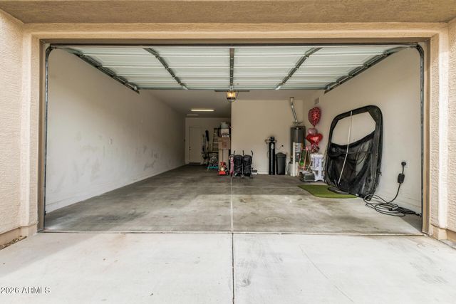 3840 E WISTERIA Drive, Chandler, AZ 85286