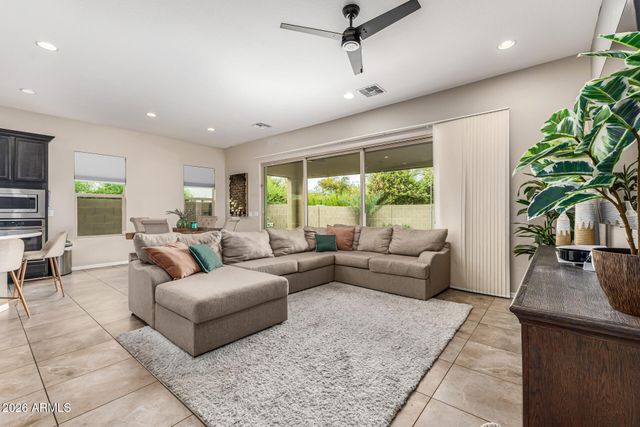 3840 E WISTERIA Drive, Chandler, AZ 85286