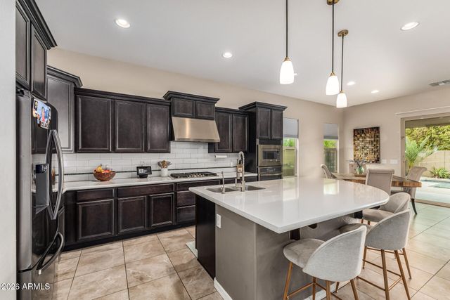 3840 E WISTERIA Drive, Chandler, AZ 85286